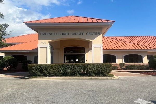 Where Can Comprehensive Cancer Treatment Be Found Near Destin?